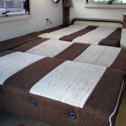 ダイネットベッド展開時 (L1,900×W100)